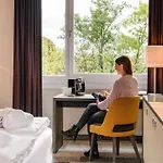 Hotel Mercure West