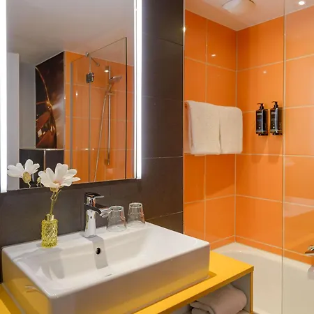 Mercure West Hotel