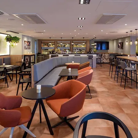 Mercure West