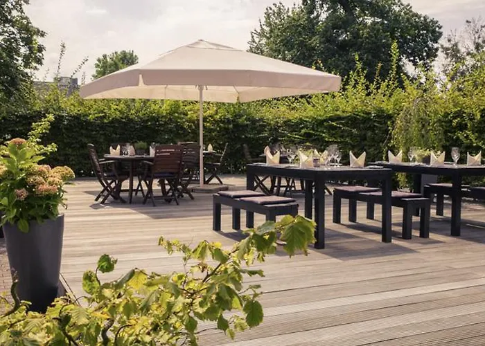 Mercure West Szálloda