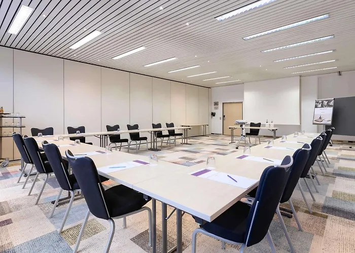 Mercure West מלון קלן