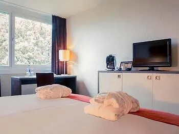 Mercure West