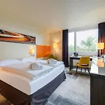 Mercure West