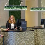 Mercure West