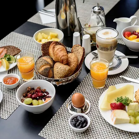 Mercure West 4* Kolín nad Rýnem