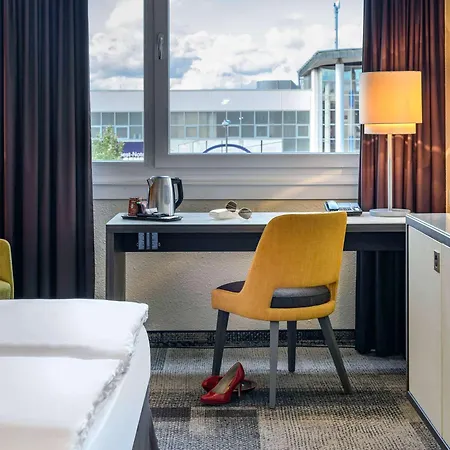 Mercure West