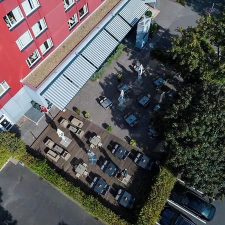 호텔 머큐어 웨스트 4*