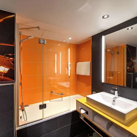 מלון Mercure West