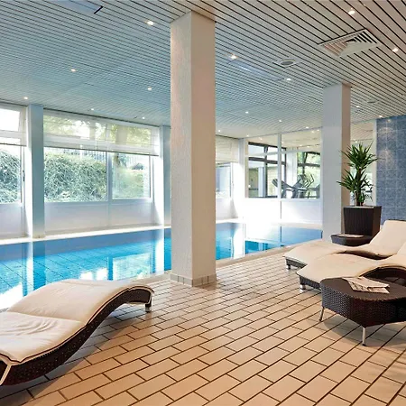 Mercure West מלון קלן