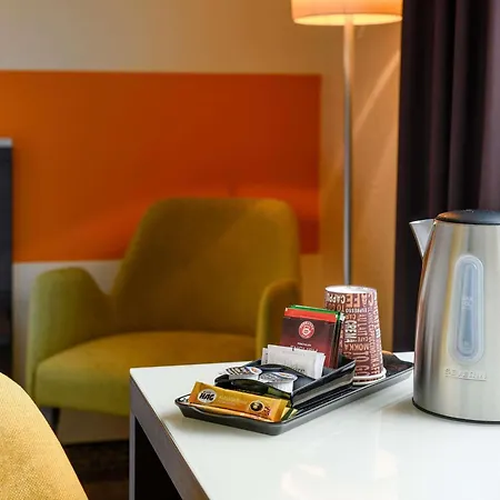 מלון Mercure West