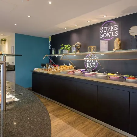 Mercure West Hotel 4*