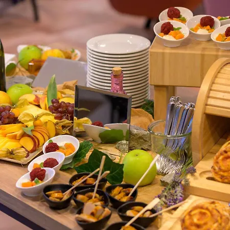 Mercure West 4* Köln