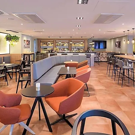 Mercure West