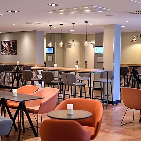 Hotell Mercure West Köln