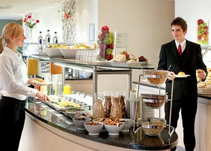 Szálloda Mercure West