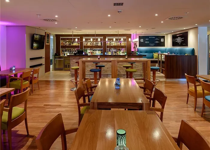 Mercure West Otel 4*